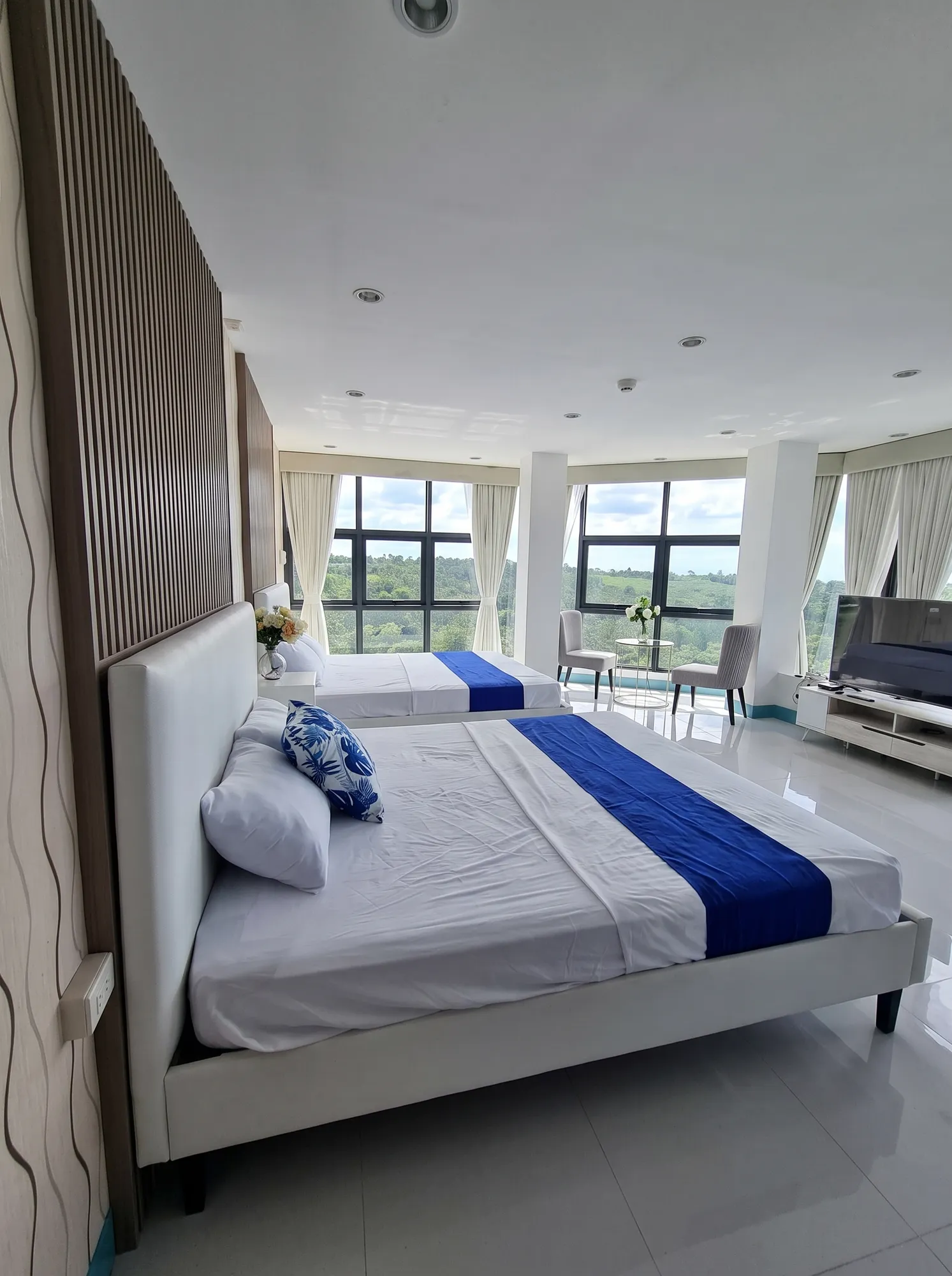 Eli Josh Resort